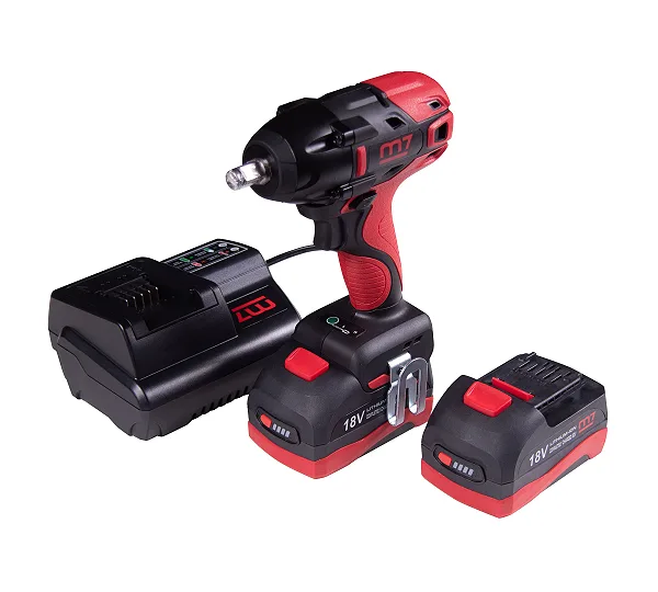 Гайковерт аккумуляторный ударный 1/2", 813 Нм, 18 В, 4 предмета, кейс MIGHTY SEVEN DW-401A